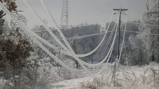Zbog snijega vanredno u devet opština u Srbiji, okolina Loznice sedmi dan bez struje